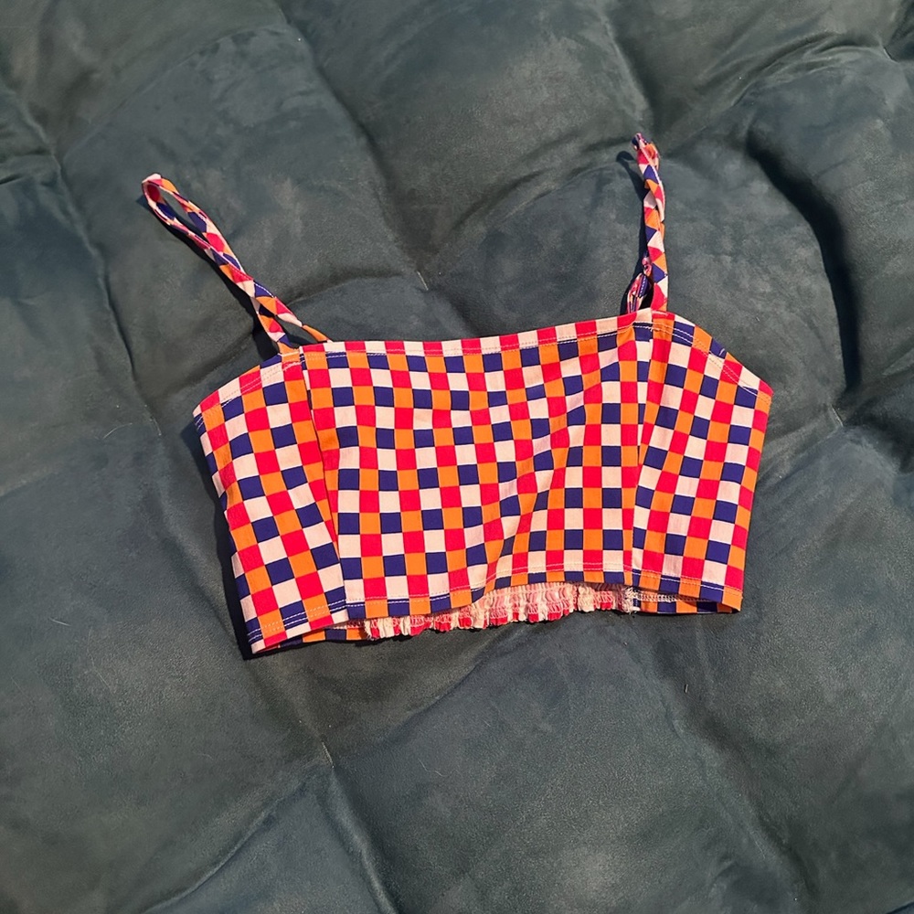 Checkered Cropped Tank Top Size Medium 🎨 | In good condition and very colorful